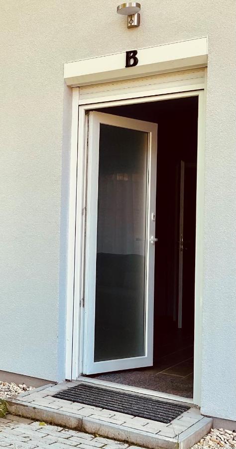 Aranygesztenye Apartmanhaz Balatonudvari Exterior foto